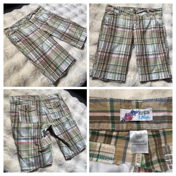 Piper & Blue Pants - Piper & Blue women's Plaid Shorts - Multicolor